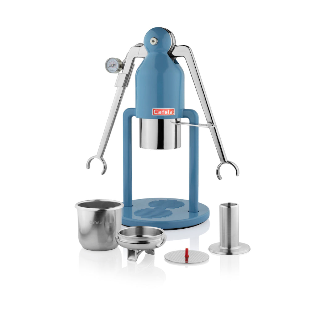 cafelat-robot-barista angle